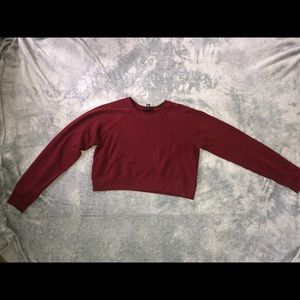 maroon long sleeve crop top